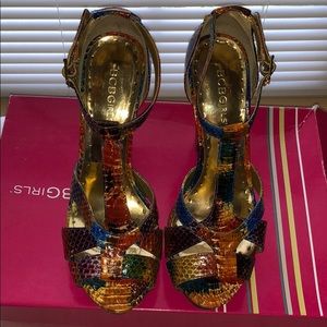 BCBG multi colored heels